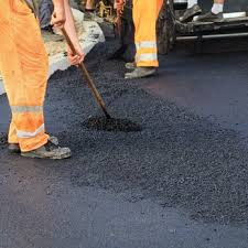 Best Gravel Driveway Installation  in Morgantown, KY